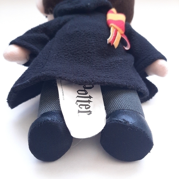 Harry Potter Q Pals plush doll 9" - Picture 7 of 12